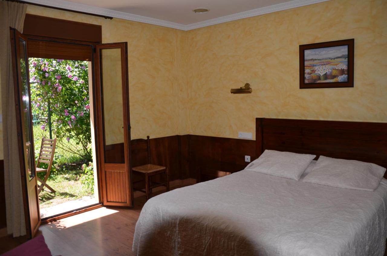 Hotel Arenas De Cabrales- Apartamentos المظهر الخارجي الصورة
